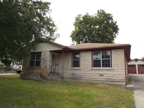 2711 Hiawatha