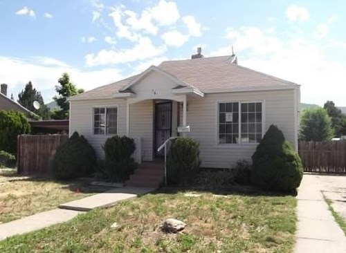 562 Grace Ave