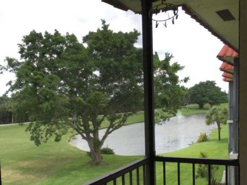 9811 N HOLLYBROOK LAKE DR # 4-306