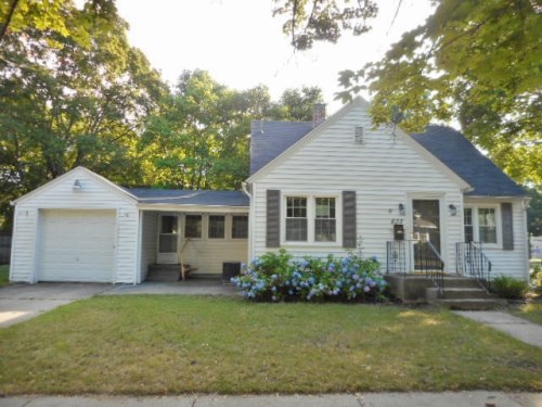 833 Mills Avenue