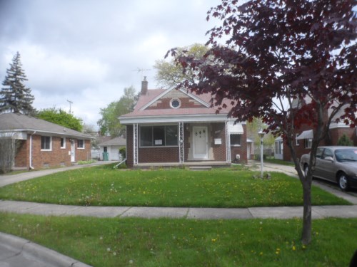 16535 Lincoln Ave