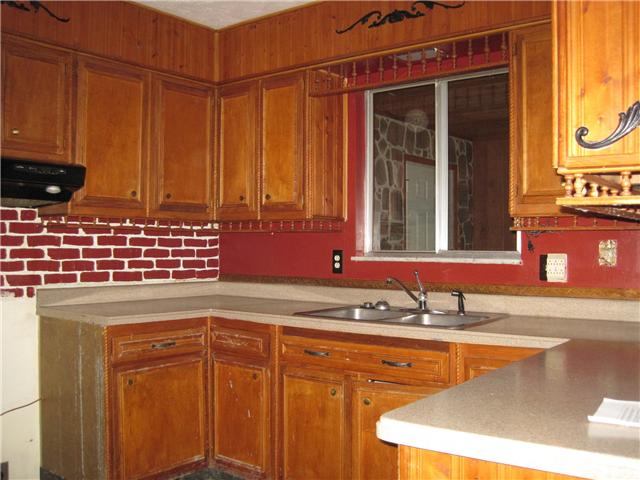 1121 Scenic Drive