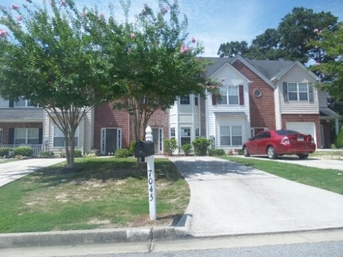 7045 Brookview Creek