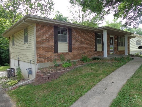 1010 Geneva St