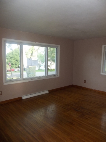 420 Topaz Ave