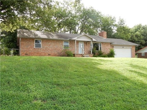 606 Elmwood Dr