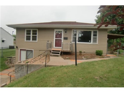 1317 N Van Buren Ave