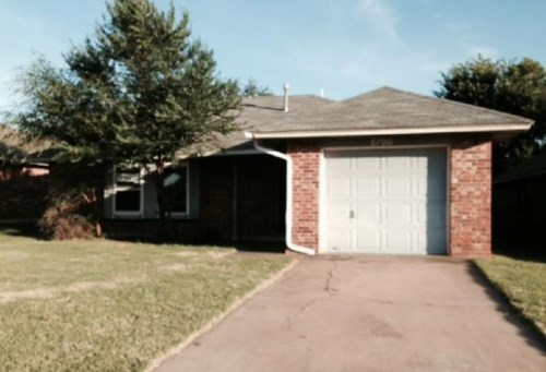 8700 E Parkridge Driv