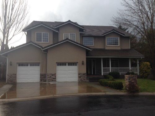 110 Rosewood Ln