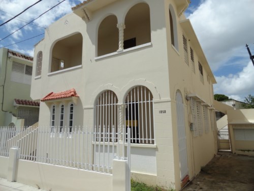 1858 San Antonio St Santurce Wd
