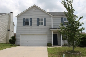 235 Drooping Leaf Ln
