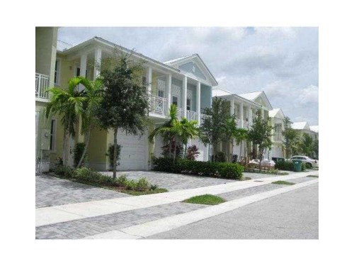 7493 NW 114 CT # 7493