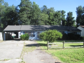 239 Lakewood Dr