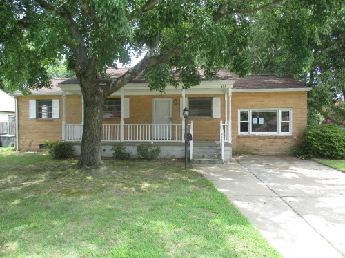 612 Nottingham Dr