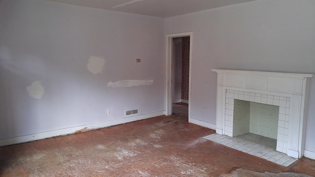 1020 46th St W