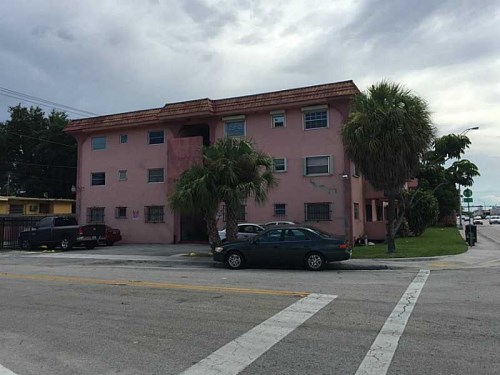 10 SW 45 AV # 24