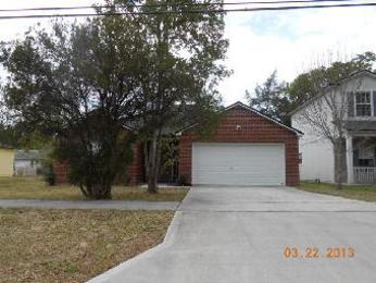 8126 Hilsdale Rd