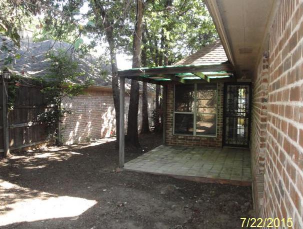 4904 Arborgate Dr