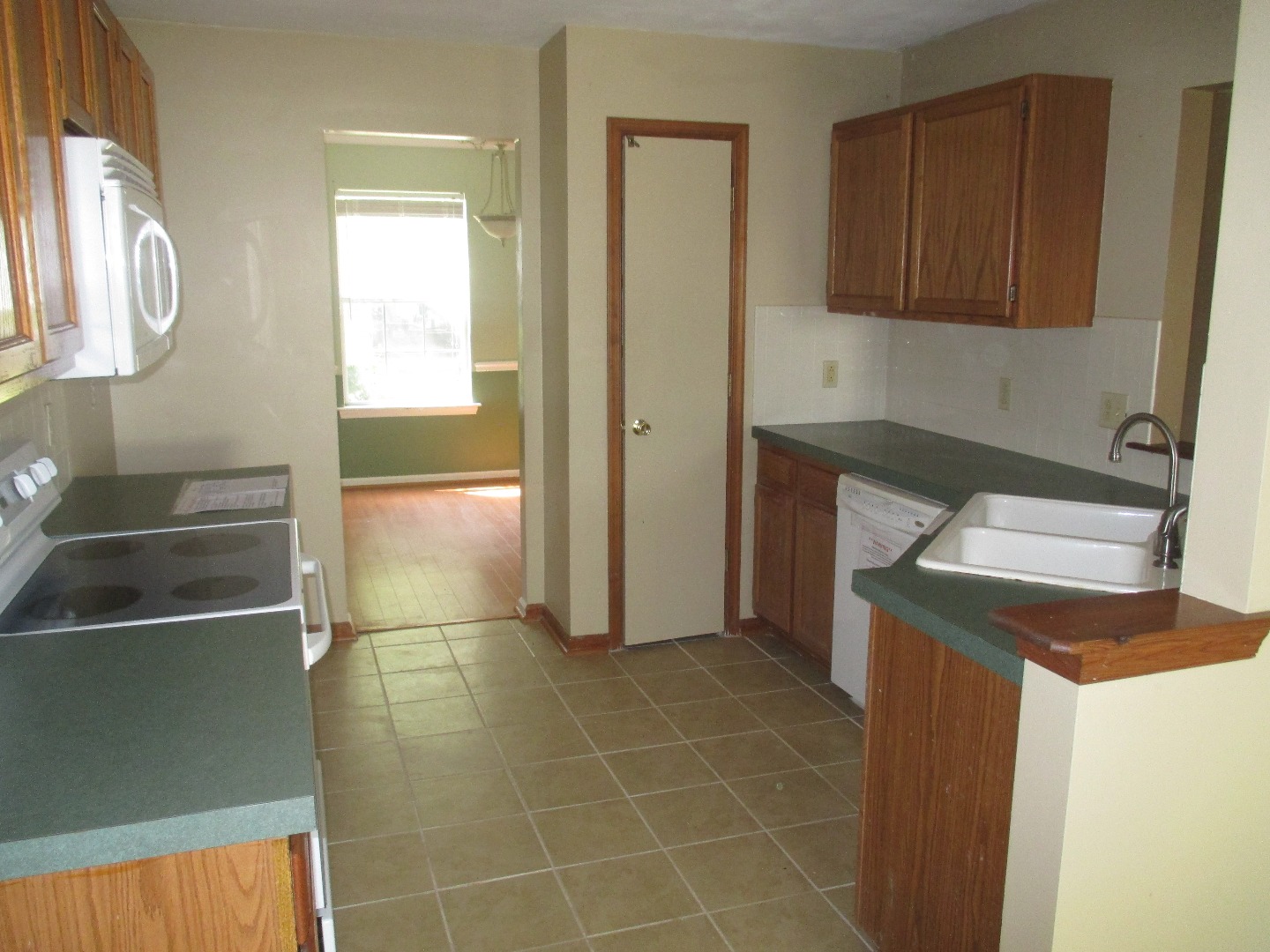 127 Ashford Dr.