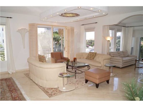 3900 ISLAND BL # B304