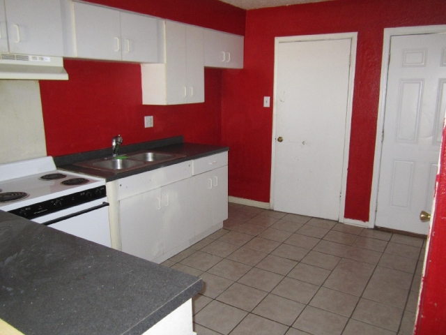 625 1-4 Nel Place