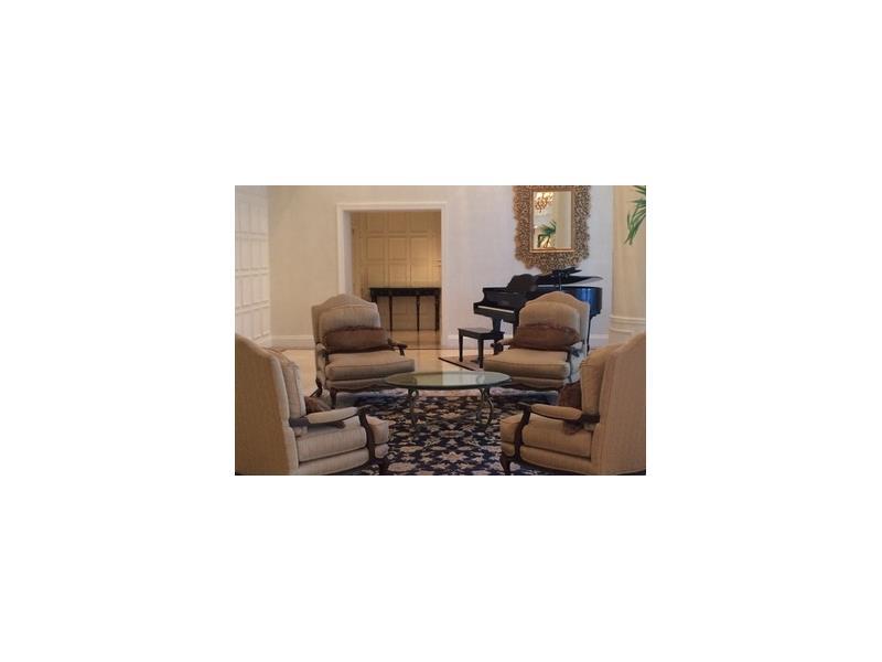 3530 Mystic Pointe Dr # 1908