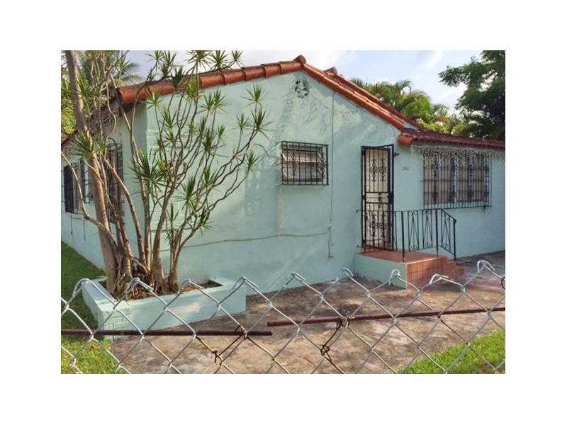1500 SW 9 ST