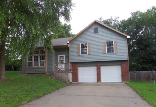 9812 W 51st Terr