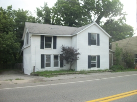 33 S Main St