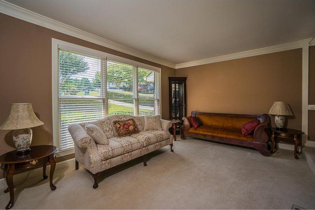 3882 Miller Court