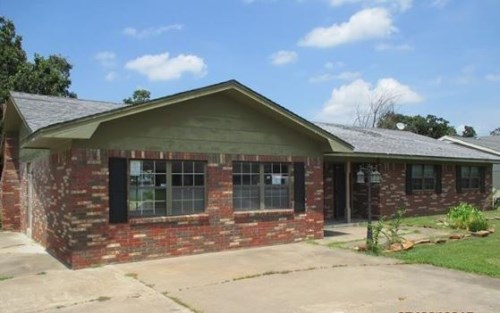601 Lampton Lane