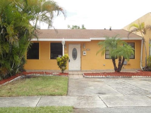 4304 SW 69 AV # .