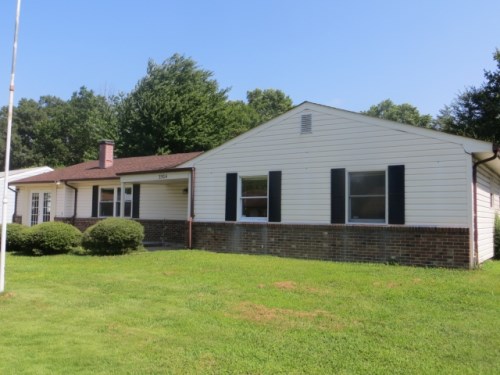 3504 Plum Crescent