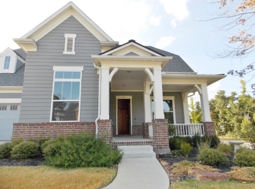201 Cherry Oak Ln