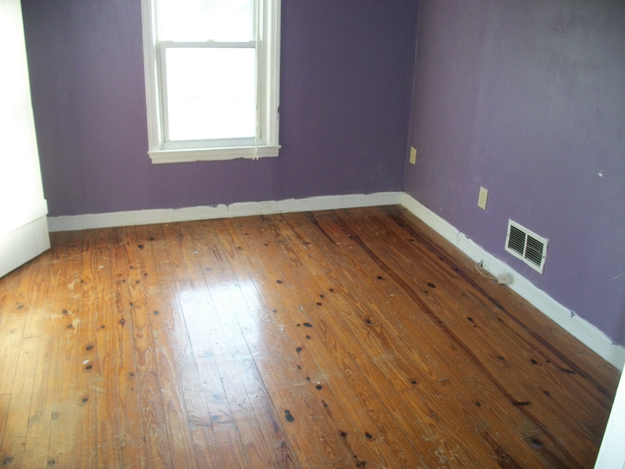 406 Main St