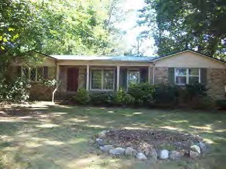 817 Castlewood Ave