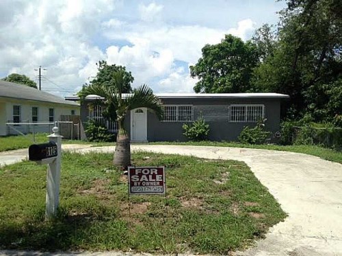 3125 NW 88 ST