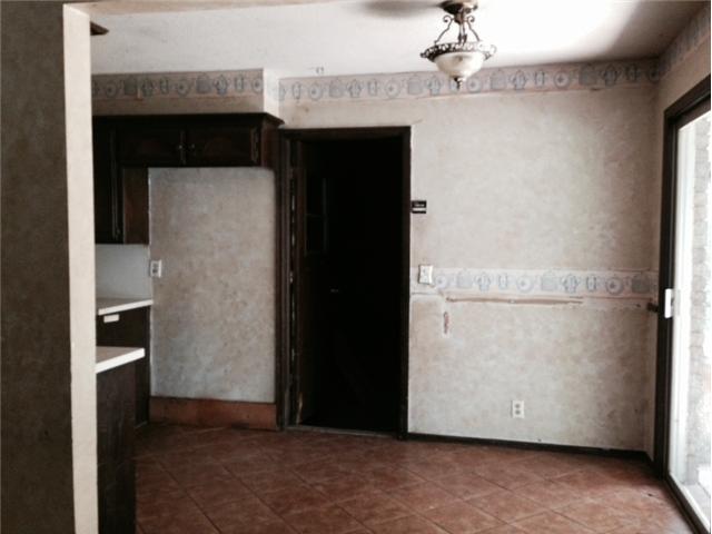 933 NW 104th St