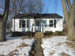 1217 Agnes Ave