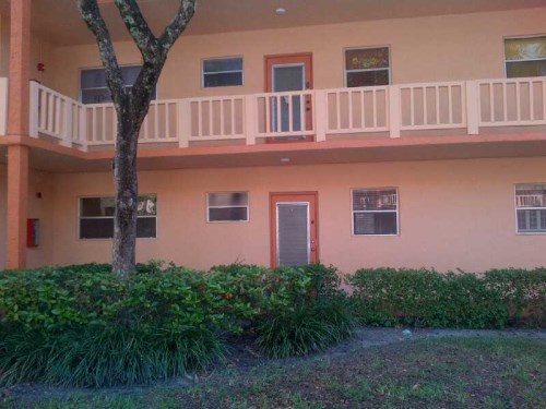 8390 LAGOS DE CAMPO BL # 107