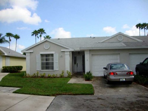 2225 SE 5 PL