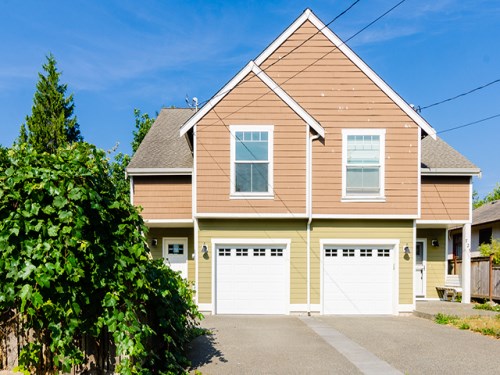 727 Wilson St SE