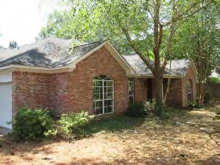 404 Pinecrest Ct