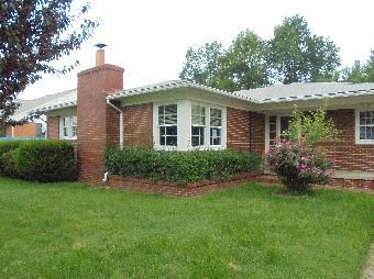 610 Warwick Dr