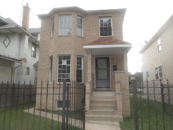 955 N Lorel Ave