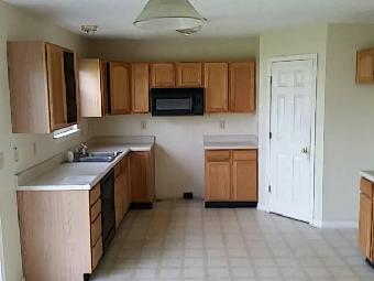 10804 Chenille Ct