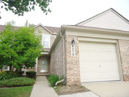 4275 Hunters Cir W Unit # 151