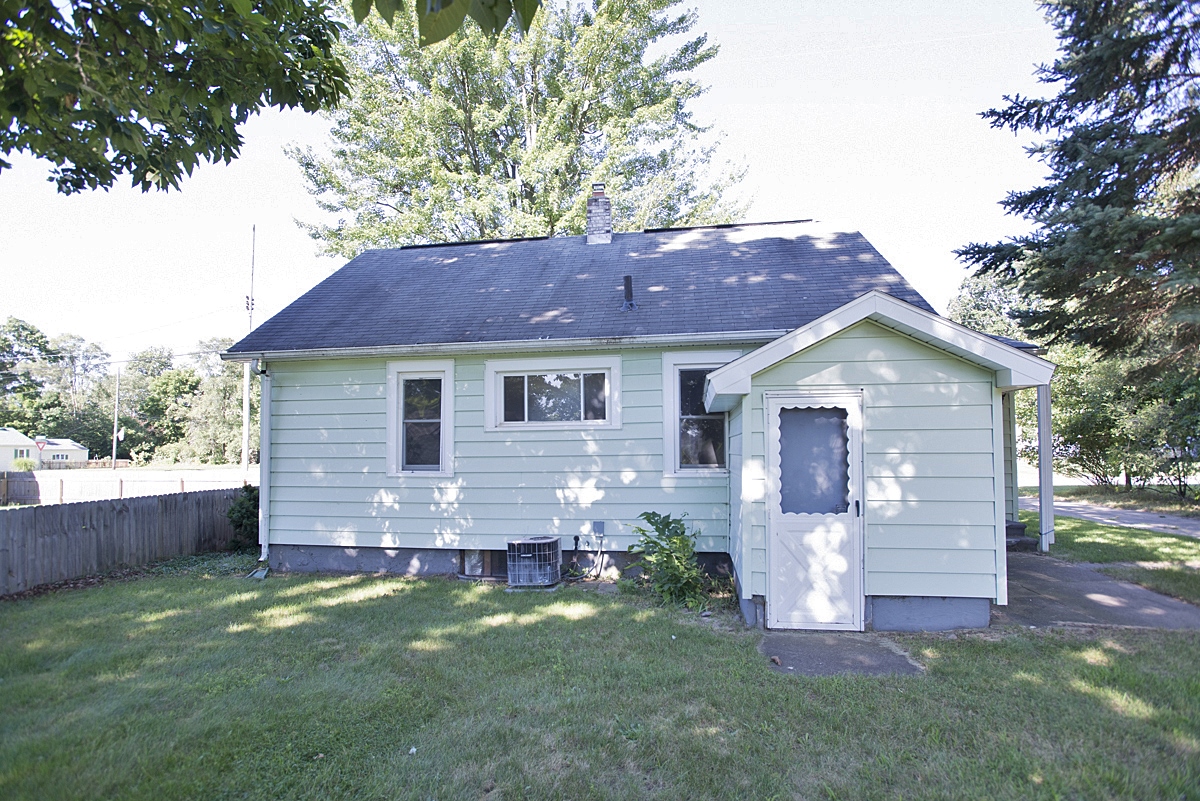 154 Barney Blvd