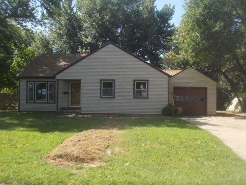 3505 E Countryside Plz