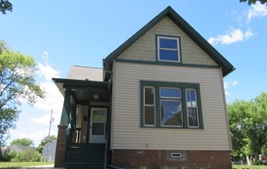 2049 N 24th Pl